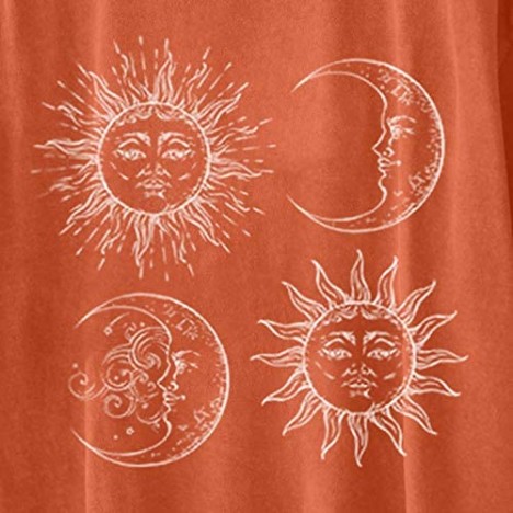 Oversize Shirts for Women Vintage Sun and Moon Pattern Printed T-Shirts Short Sleeve Crewneck Tops